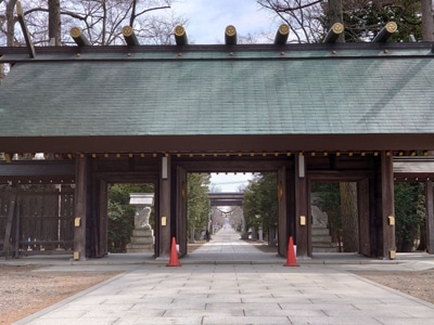 12_帯廣神社参道