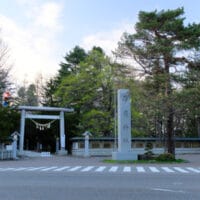 1_帯廣神社正面